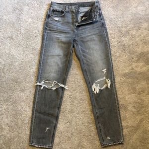 American Eagle mom jeans